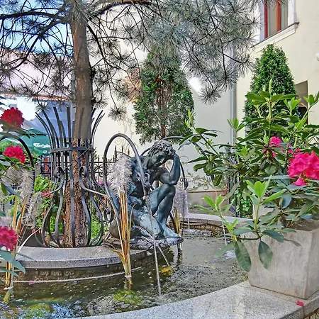 Hotell Wawel 3*