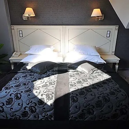 瓦维尔酒店 克拉科夫