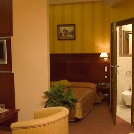 Wawel Hotel 3*